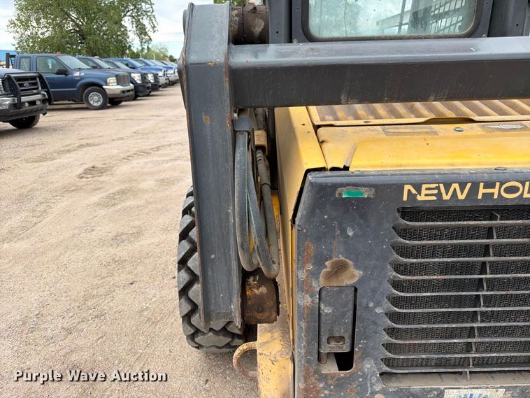 image for item FK3738 2003 New Holland LS170 