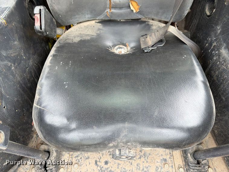 image for item FK3738 2003 New Holland LS170 