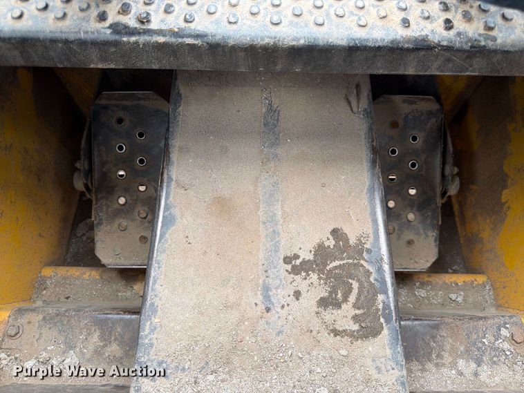 image for item FK3738 2003 New Holland LS170 