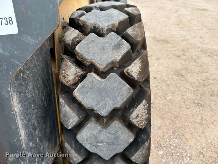 image for item FK3738 2003 New Holland LS170 