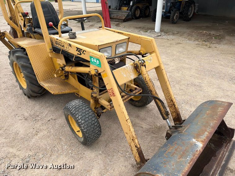 image for item FK3740 2001 Teramite T5C backhoe