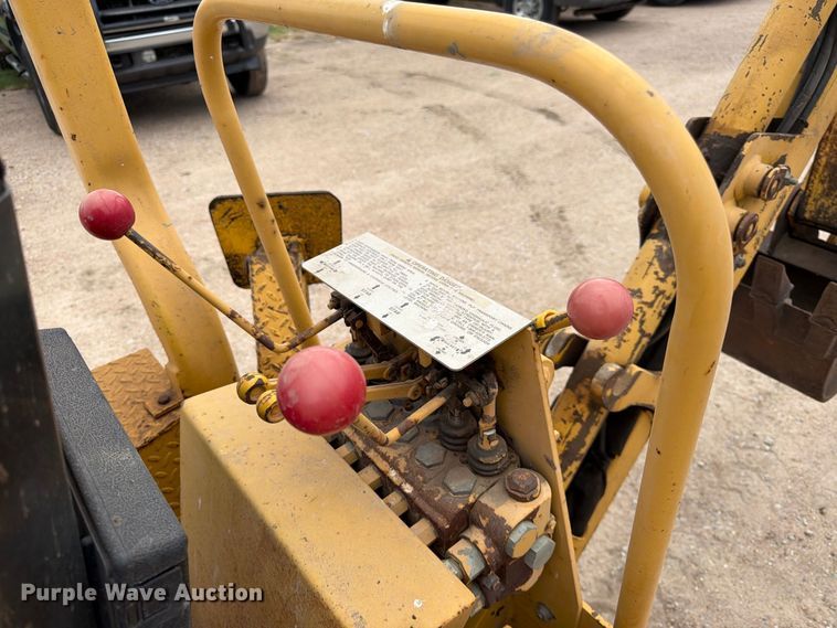 image for item FK3740 2001 Teramite T5C backhoe