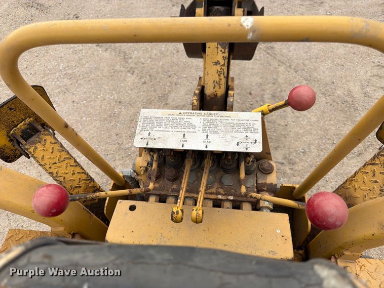 image for item FK3740 2001 Teramite T5C backhoe