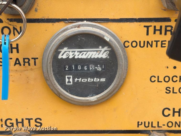 image for item FK3740 2001 Teramite T5C backhoe