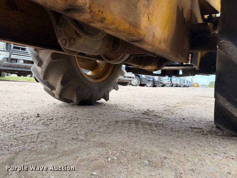 image for item FK3740 2001 Teramite T5C backhoe