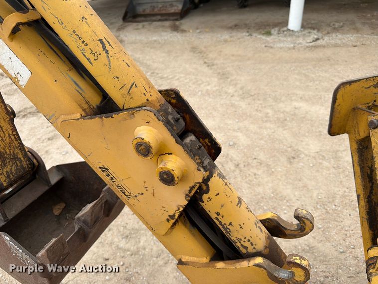 image for item FK3740 2001 Teramite T5C backhoe