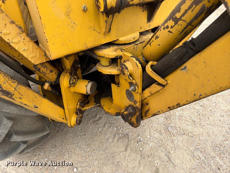 image for item FK3740 2001 Teramite T5C backhoe
