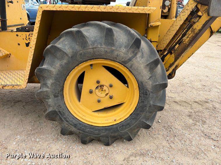 image for item FK3740 2001 Teramite T5C backhoe