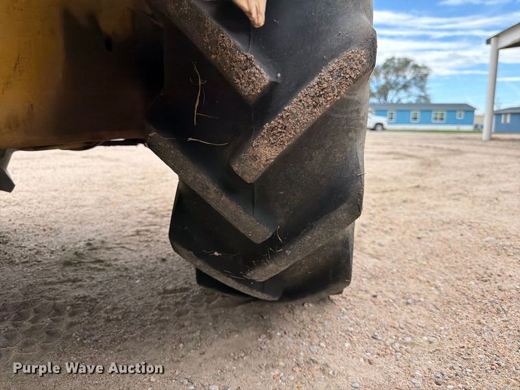 image for item FK3740 2001 Teramite T5C backhoe