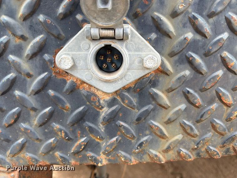 image for item FK3742 1995 Ford F350 flatbed pickup truck