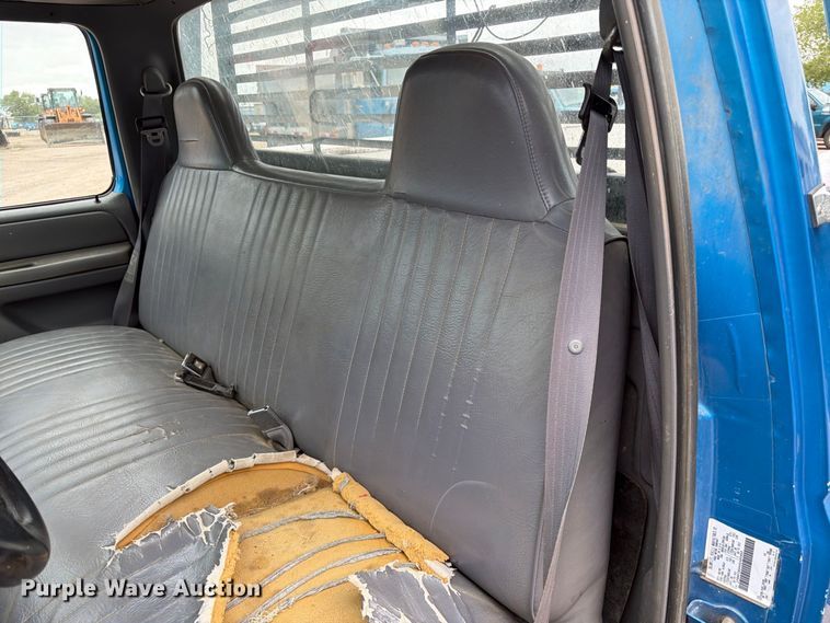image for item FK3742 1995 Ford F350 flatbed pickup truck
