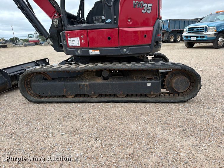 image for item FK3743 2021 Yanmar VIO35-6A mini excavator