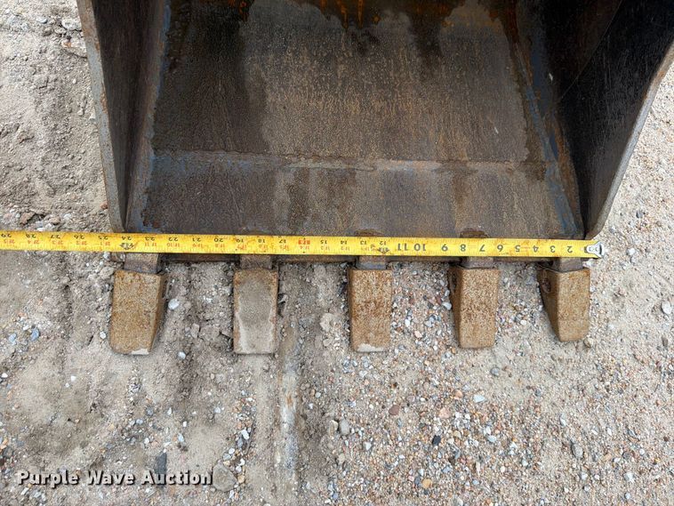 image for item FK3744 2021 Yanmar SV40 mini excavator