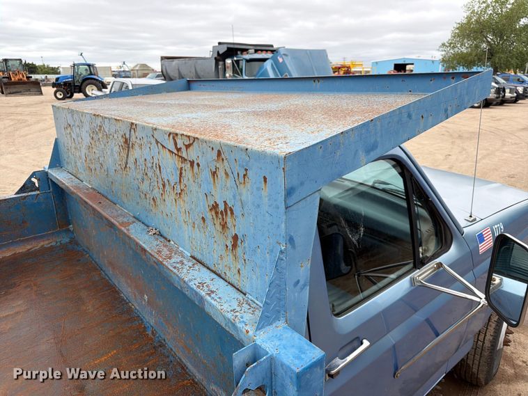 image for item FK3745 1997 Ford F350 dump bed pickup truck