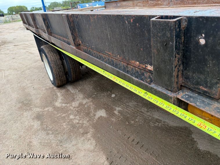 image for item FK3746 2005 GMC C4500 dump flatbed truck