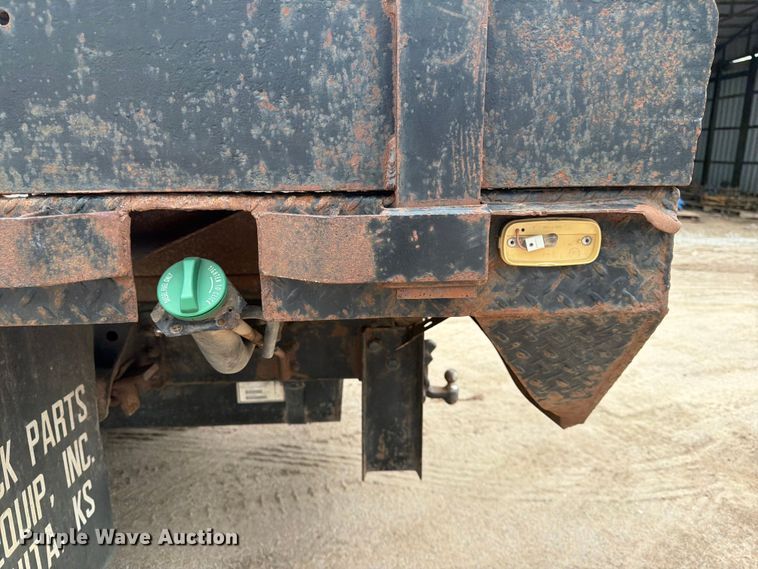 image for item FK3746 2005 GMC C4500 dump flatbed truck