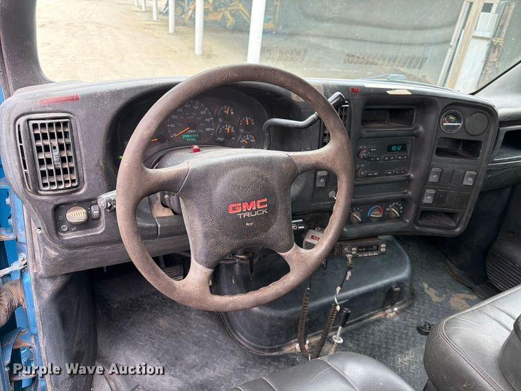 image for item FK3746 2005 GMC C4500 dump flatbed truck