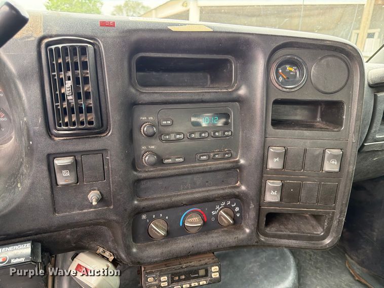 image for item FK3746 2005 GMC C4500 dump flatbed truck