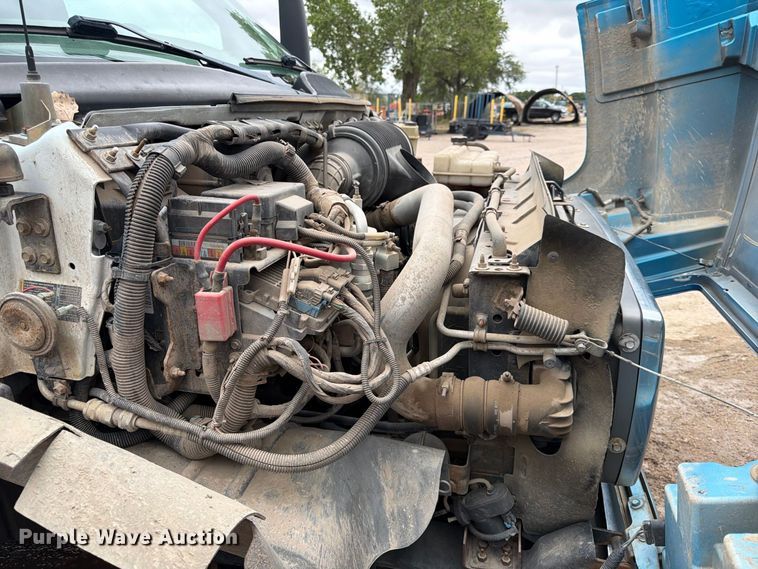 image for item FK3746 2005 GMC C4500 dump flatbed truck
