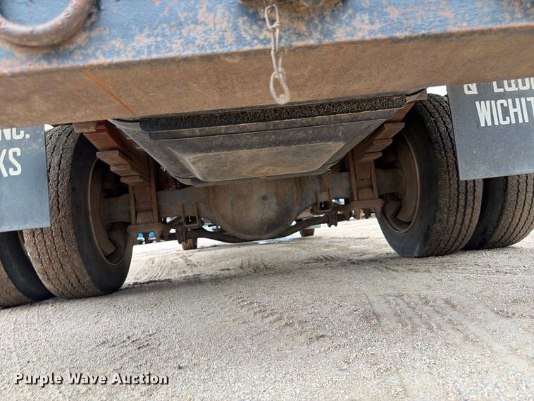 image for item FK3746 2005 GMC C4500 dump flatbed truck