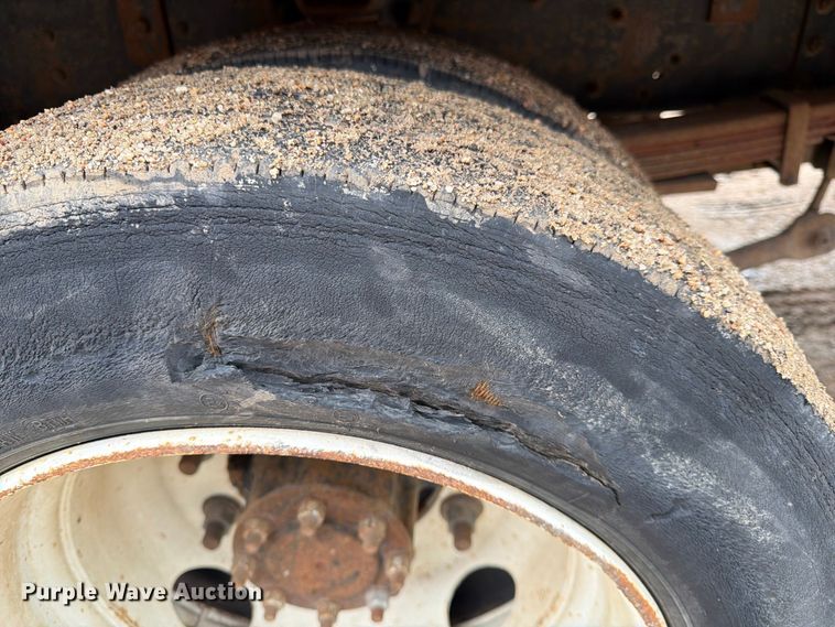 image for item FK3746 2005 GMC C4500 dump flatbed truck
