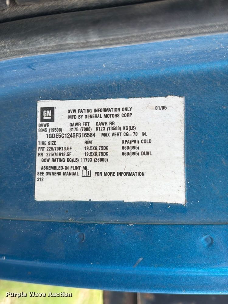 image for item FK3746 2005 GMC C4500 dump flatbed truck