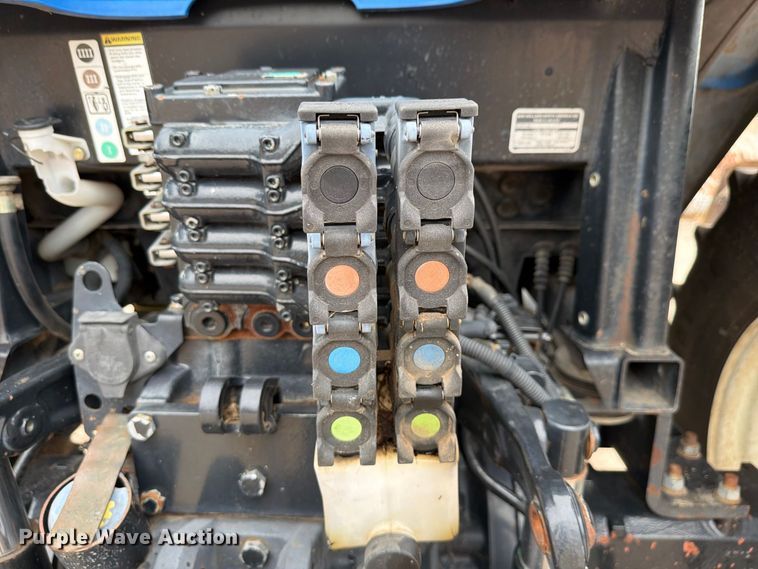 image for item FK3748 2004 New Holland TS100A Plus 