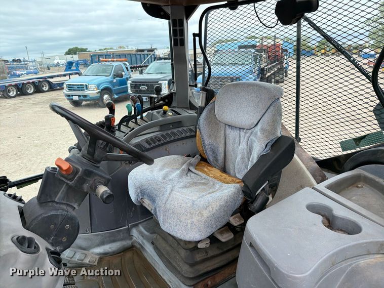image for item FK3748 2004 New Holland TS100A Plus 