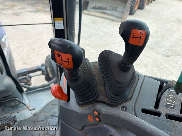 image for item FK3748 2004 New Holland TS100A Plus 