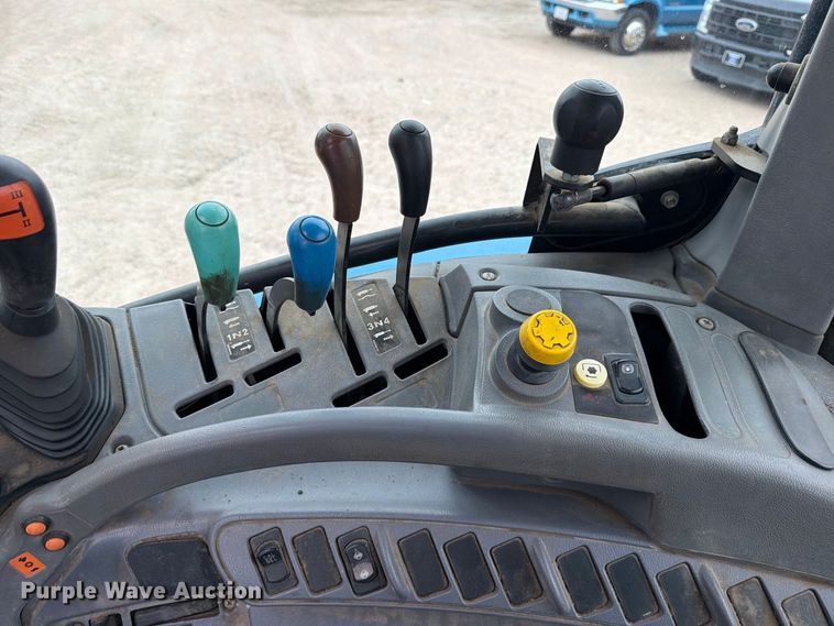 image for item FK3748 2004 New Holland TS100A Plus 