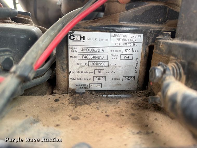 image for item FK3748 2004 New Holland TS100A Plus 