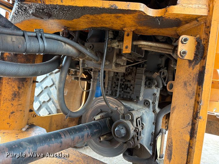 image for item FK3750 2011 Case 821F wheel loader