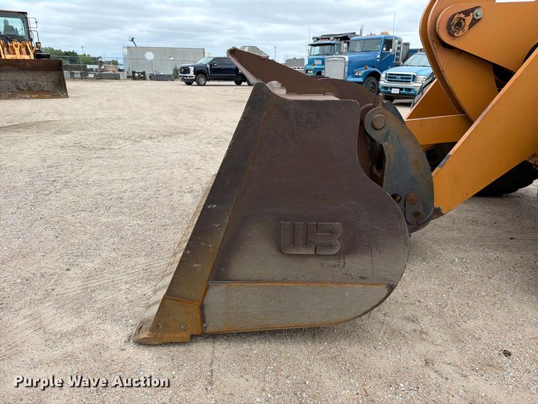 image for item FK3750 2011 Case 821F wheel loader