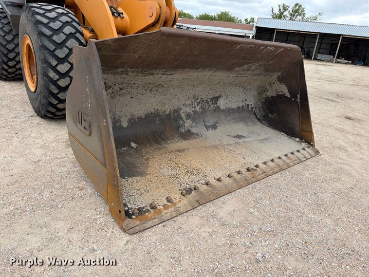 image for item FK3750 2011 Case 821F wheel loader