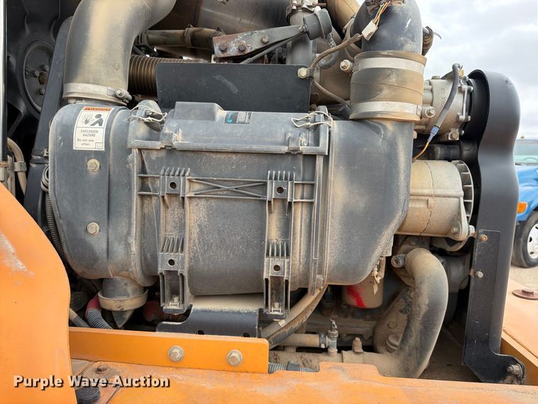image for item FK3750 2011 Case 821F wheel loader