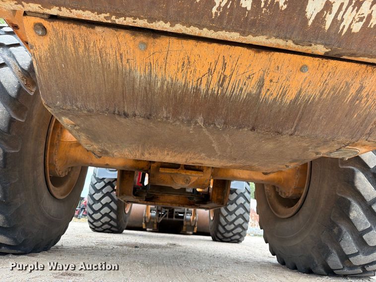 image for item FK3750 2011 Case 821F wheel loader