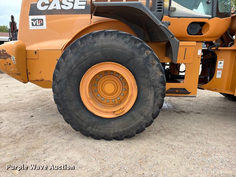 image for item FK3750 2011 Case 821F wheel loader