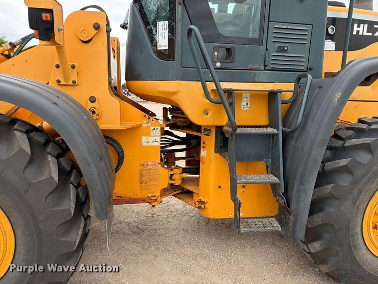 image for item FK3752 2012 Hyundai HL757-9 wheel loader