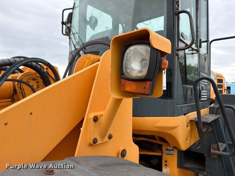 image for item FK3752 2012 Hyundai HL757-9 wheel loader