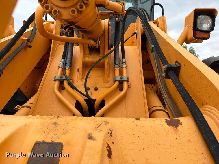 image for item FK3752 2012 Hyundai HL757-9 wheel loader