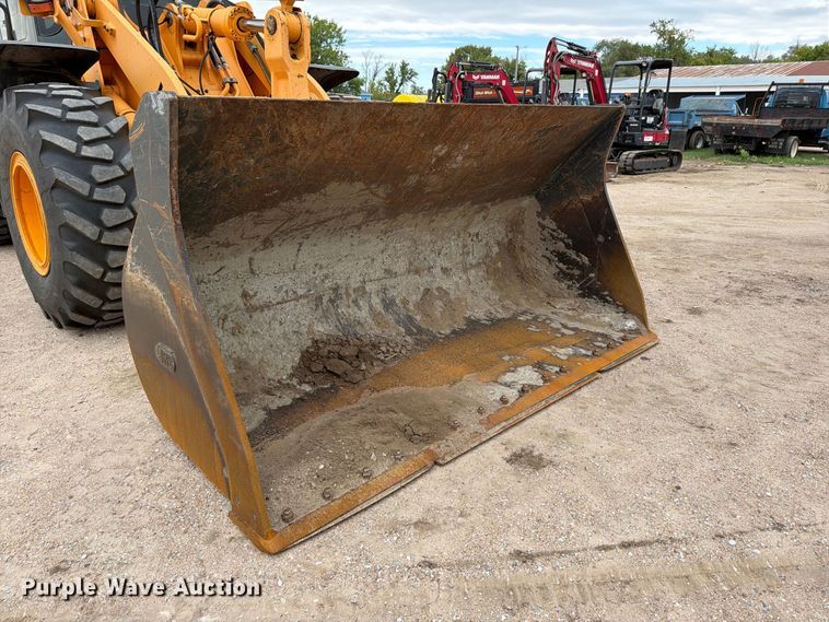 image for item FK3752 2012 Hyundai HL757-9 wheel loader
