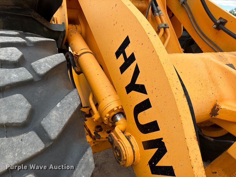 image for item FK3752 2012 Hyundai HL757-9 wheel loader
