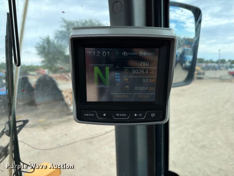 image for item FK3752 2012 Hyundai HL757-9 wheel loader