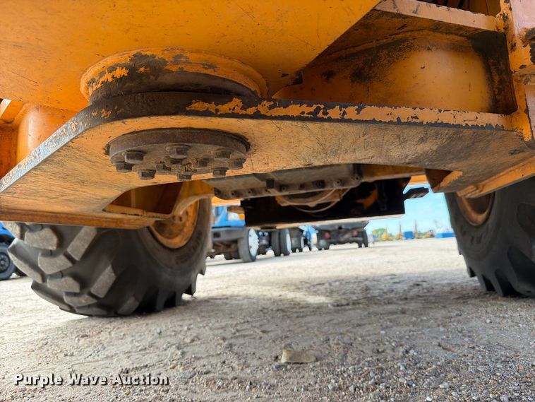 image for item FK3752 2012 Hyundai HL757-9 wheel loader