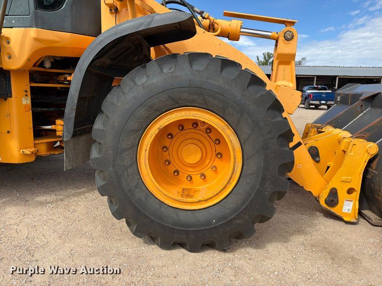 image for item FK3752 2012 Hyundai HL757-9 wheel loader