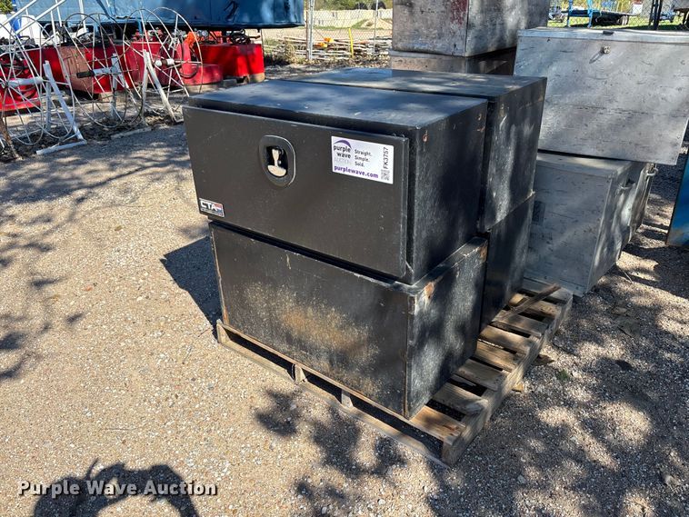 image for item FK3757 (4) toolboxes