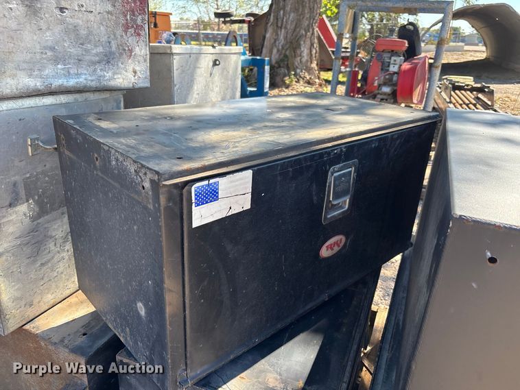 image for item FK3757 (4) toolboxes