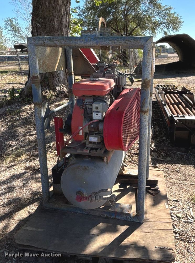 image for item FK3762 Multiquip air compressor