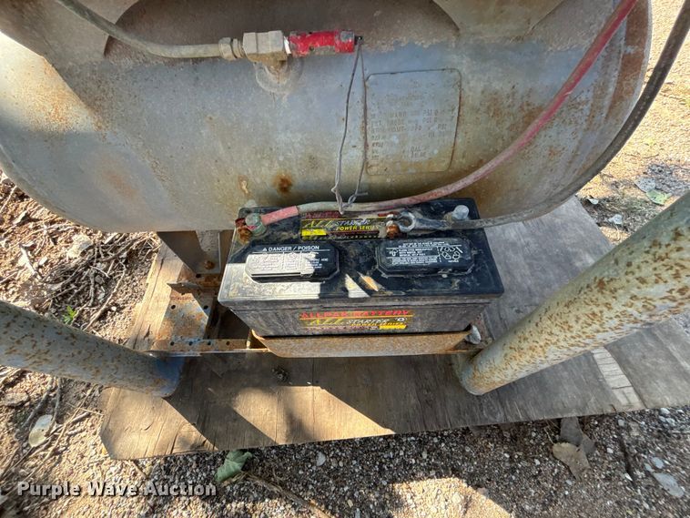 image for item FK3762 Multiquip air compressor