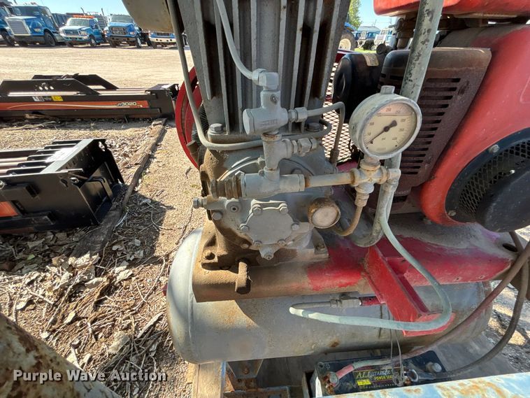 image for item FK3762 Multiquip air compressor